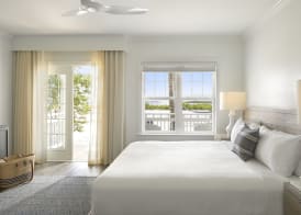 Parrot Key Hotel & Villas 5