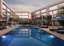 Hilton Bangalore Embassy GolfLinks 5