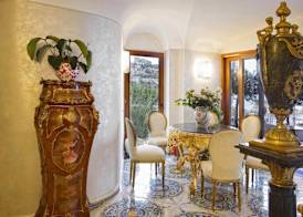 Strand Hotel Delfini 4