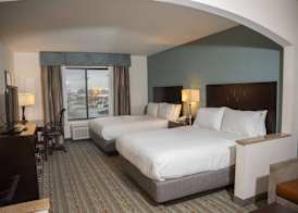 Wyndham Garden Erie 4
