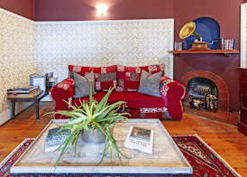 Airlies Guest House 4