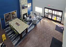 Comfort Suites Terre Haute University Area 3