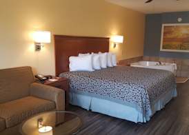 Days Inn by Wyndham Trenton 5