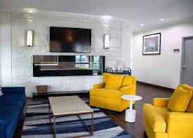 Comfort Inn & Suites Coralville - Iowa City near Iowa River Landing 5