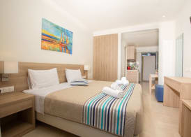 Passas Mare Apartments & Studios 4