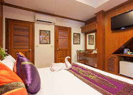 Royal Phawadee Village Patong - 2 Minutes walk to the beach 4