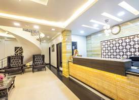 Hotel Red Castle - Near Ganga Ram & BLK Hospital - Karol Bagh 3