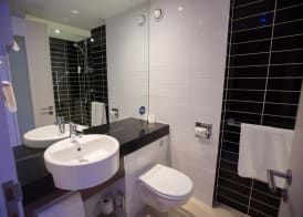 Holiday Inn Express BIRMINGHAM - SOUTH A45 by IHG 5
