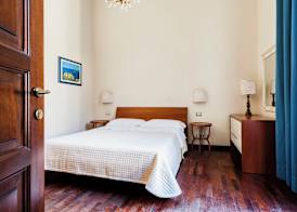 Grimaldi 8 Apartment by Wonderful Italy 3