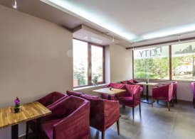 CityHome Aparthotel 3