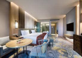 Crowne Plaza - Kunming Ancient Dian Town by IHG 5