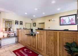 Econo Lodge Inn & Suites Rockmart 3