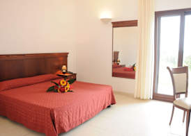 Agri Hotel Conte Salentino 5