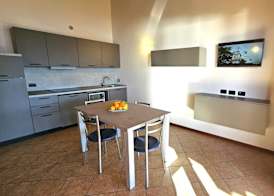 Residence Borgo Dei Limoni - Appartamenti con Garage 2