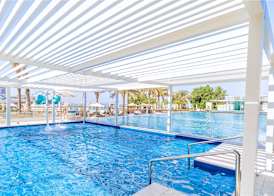 DoubleTree by Hilton Dubai Jumeirah Beach 5