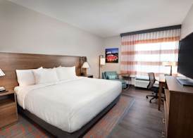 La Quinta Inn & Suites by Wyndham Wisconsin Dells- Lake Delton 5