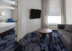 Fairfield Inn & Suites by Marriott Lafayette South 4