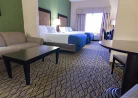 Holiday Inn Express & Suites WINCHESTER by IHG 3