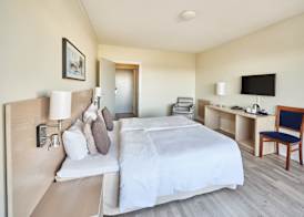 Hotel Marina 4