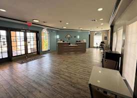 Days Inn by Wyndham Georgetown 2