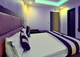 Hotel Emporio 3