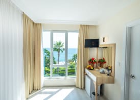 Viking Beach Hotel & Spa 4
