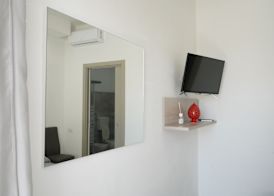 VILLA LEONARDO SAN FOCA - Room, Pool & Restaurant 5