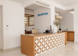 Cyano Hotel 3