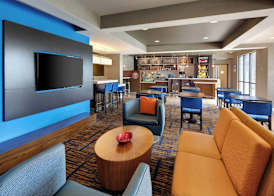 Courtyard Grand Rapids Airport 2