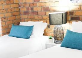 Kennedy Drive Boutique Motel & Nursery- Close To City Centre & Airport 5