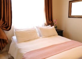 Tilla's Guesthouse 4
