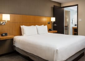 Hyatt Place Edmonton West 3