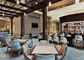 Embassy Suites by Hilton Boston Waltham 5