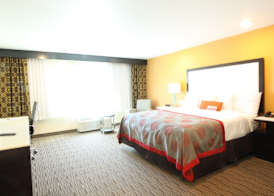 Ramada by Wyndham Culver City 4