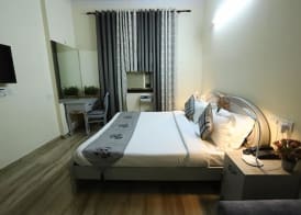 Hotel 3BS Houses 2