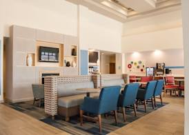 Holiday Inn Express & Suites BLACKSBURG - UNIVERSITY AREA by IHG 4