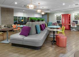 Home2 Suites by Hilton Fayetteville Fort Bragg 4