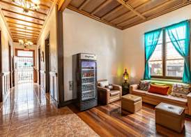 ALAJUELA CITY Hotel & Guest House 4