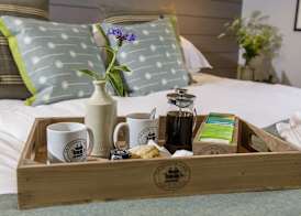 Lock Chambers, Caledonian Canal Centre 3