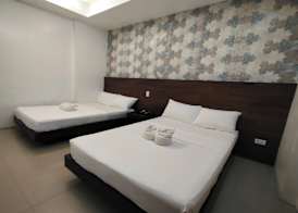 Taj Guesthouse Boracay 4