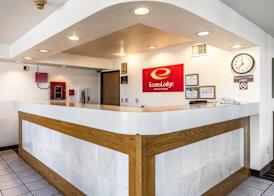 Econo Lodge Inn & Suites Mckinney - Plano North 5