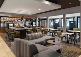 Courtyard by Marriott Las Vegas Convention Center 2