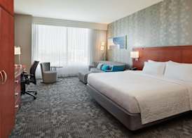 Courtyard by Marriott Ottawa East 4