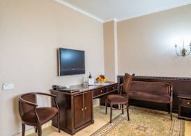 Royal Petrol Hotel 2