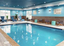 Hampton Inn & Suites Pittsburgh New Stanton PA 3