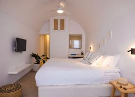 Rocabella Santorini Hotel & Spa 4