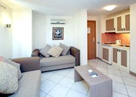 QUEEN RESORT 3