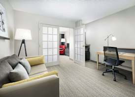 Country Inn & Suites by Radisson, Big Flats (Elmira), NY 4
