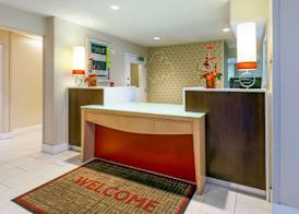 MainStay Suites Detroit Farmington Hills 2