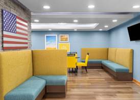 Days Inn by Wyndham Cloverdale Greencastle 4